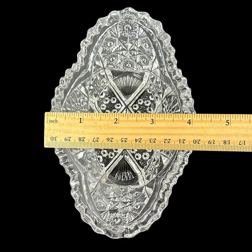 Vintage Imperial Glass Nucut EAPG Oval Nut Dish Sawtooth Pressed Glass‎ 6.5